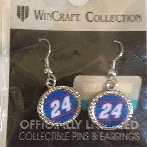 🏎🏎 Ladies Pro Earrings 🏎🏎 NWT